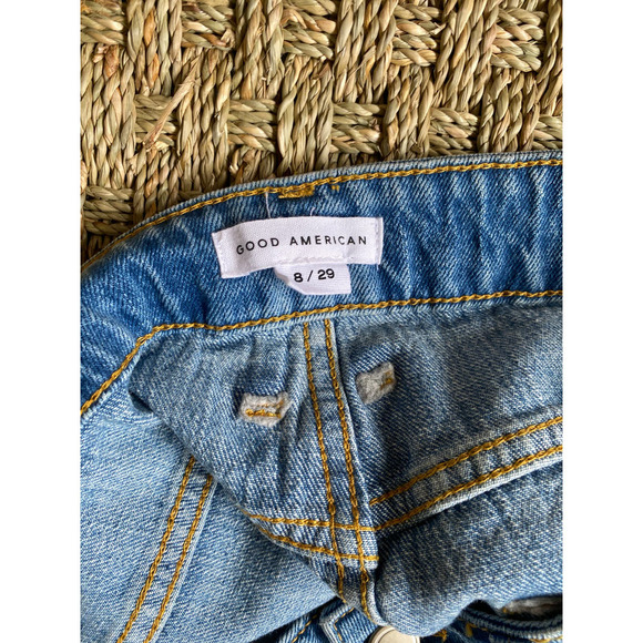 Good American Jean Shorts Bombshell Denim Fringe size 29 medium wash high rise - Picture 4 of 5